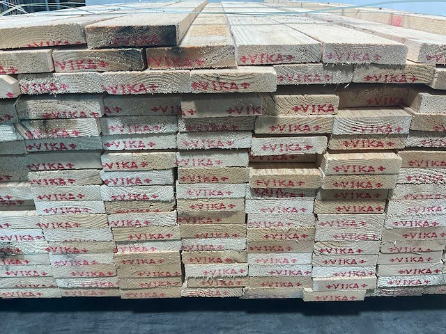 Vuren plank ruw - 240x10x2,2 cm (137x) - afbeelding 5 van  6