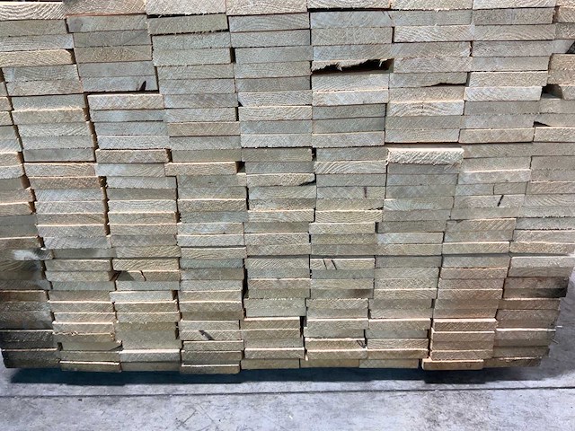 Vuren plank ruw - 480x12,5x2,2 cm (75x) - afbeelding 2 van  2
