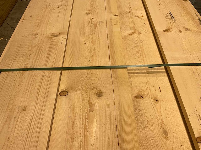 Vuren plank ruw - 500x27,5x2,5 cm (6x) - afbeelding 4 van  8