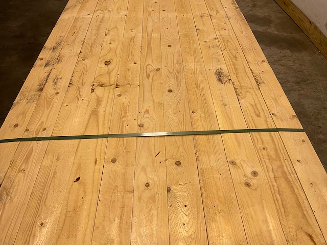 Vuren plank ruw 360x10x2,2 cm (100x) - afbeelding 4 van  9