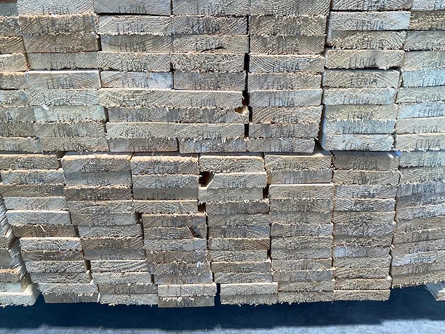Vuren plank ruw 360x10x2,2 cm (100x) - afbeelding 7 van  9