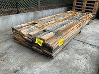 Vuren plank tot 3060x105-200x25mm (75x) - afbeelding 1 van  6