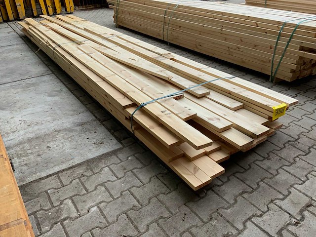 Vuren plank tot 5400x120x25mm (60x) - afbeelding 1 van  2