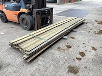 Vuren planken 120x18x3900mm (42x) - afbeelding 1 van  5