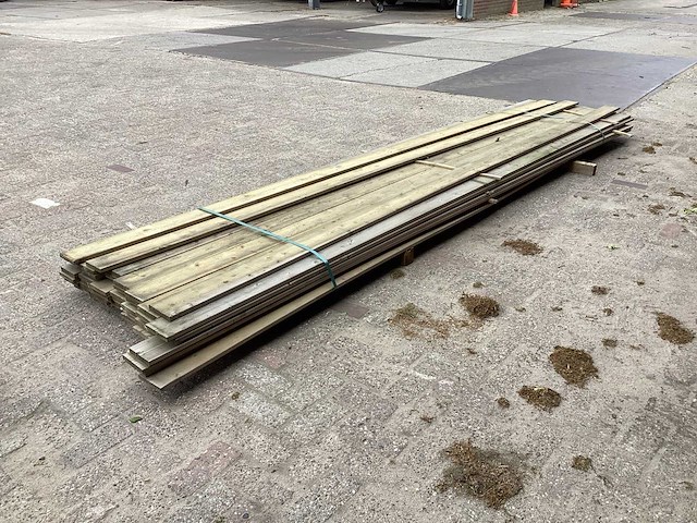 Vuren planken 120x18x3900mm (42x) - afbeelding 4 van  5