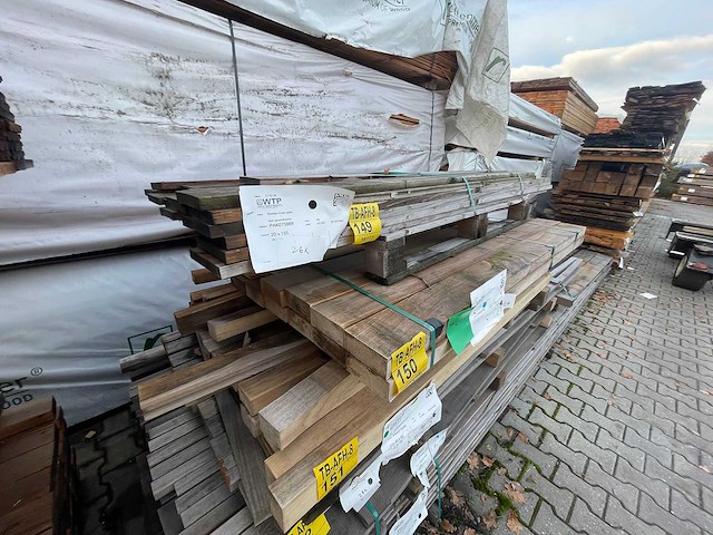 Vuren planken 1900x155x20mm (26x) - afbeelding 2 van  3