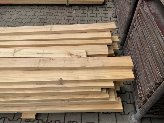 Vuren plank/ligger mix pakket tot 4880mm (60x) - afbeelding 2 van  8