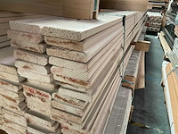 Vuren plint recht 12x55 mm - afbeelding 1 van  2
