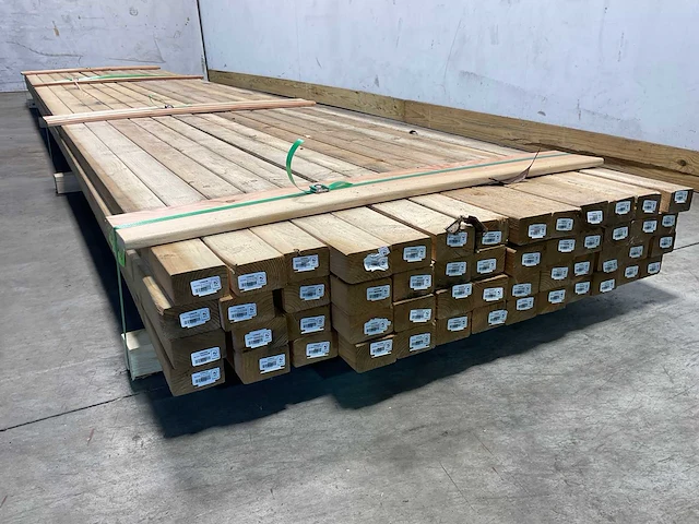 Vuren regel geschaafd 480x7x4,4 cm (50x) - afbeelding 3 van  6