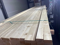 Vuren regels 4200x58x32mm (72x) - afbeelding 1 van  3