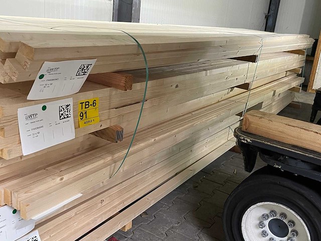 Vuren regels 4200x58x32mm (72x) - afbeelding 2 van  3