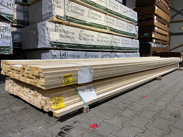 Vuren regels 5400x58x32mm (72x) - afbeelding 2 van  3