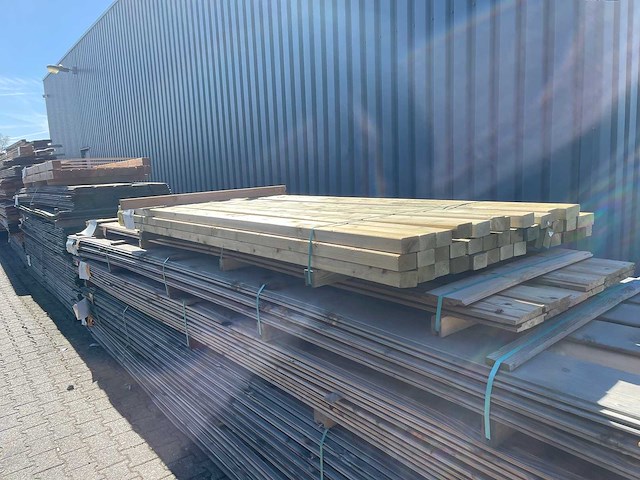 Vuren regels geschaafd geïmpregneerd 2600x75x47mm (39x) - afbeelding 2 van  3