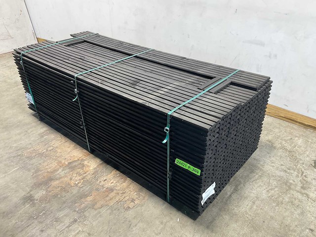 Vuren triple blokprofiel geschaafd zwart 224x14x2,4 cm (152x) - afbeelding 1 van  7