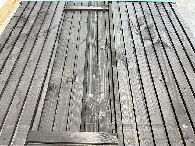 Vuren triple blokprofiel geschaafd zwart 224x14x2,4 cm (152x) - afbeelding 4 van  7