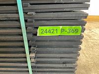 Vuren triple blokprofiel geschaafd zwart 224x14x2,4 cm (152x) - afbeelding 7 van  7