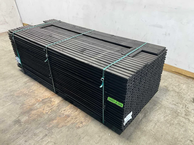Vuren triple blokprofiel geschaafd zwart 224x14x2,4 cm (152x) - afbeelding 1 van  7
