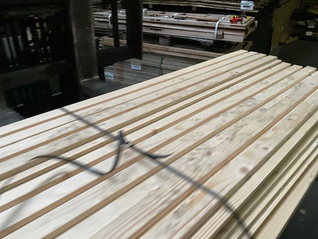 Vuren triple rhombus blokhoutprofiel - 224x14x2,8 cm (18x) - afbeelding 8 van  9