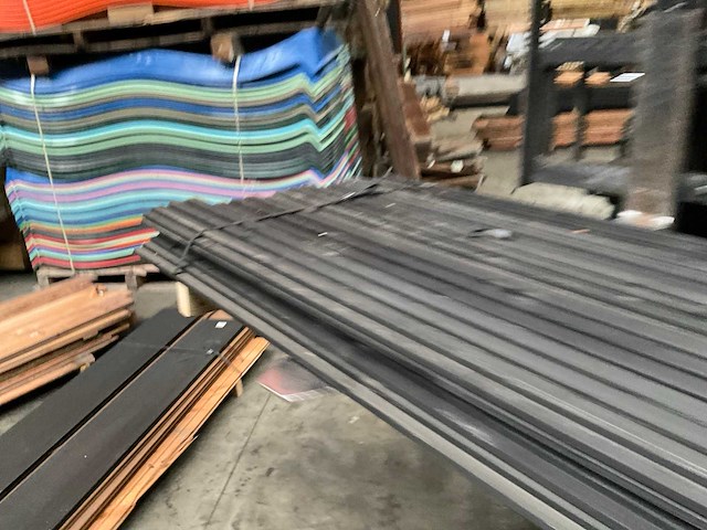 Vuren triple rhombusprofiel tuinplank gezwart 250x14,5x2,1 cm (20x) - afbeelding 3 van  7