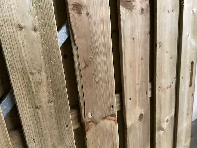 Vuren tuinpoort met metalen frame 195x100 cm - afbeelding 2 van  6