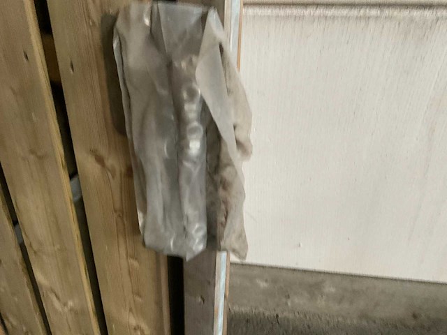 Vuren tuinpoort met metalen frame 195x100 cm - afbeelding 6 van  6