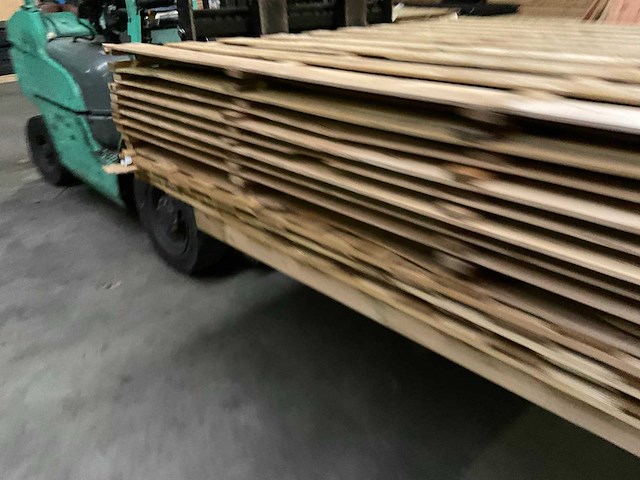 Vuren tuinscherm geïmpregneerd - 180x180 cm (10x) - afbeelding 9 van  10