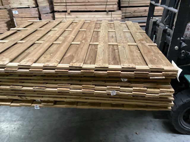 Vuren tuinscherm geïmpregneerd - 180x180 cm (10x) - afbeelding 10 van  10