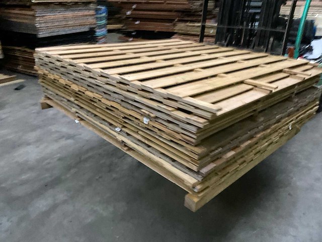 Vuren tuinscherm geïmpregneerd - 180x180 cm (10x) - afbeelding 5 van  10