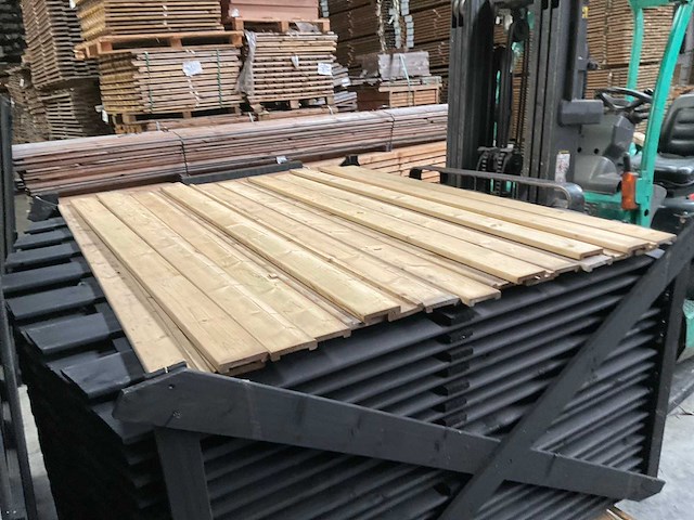 Vuren tuinscherm met toog 15-planks 180x180 cm (22x) - afbeelding 3 van  11