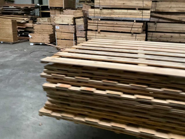 Vuren tuinscherm met toog geïmpregneerd - 180x180 cm (10x) - afbeelding 3 van  12