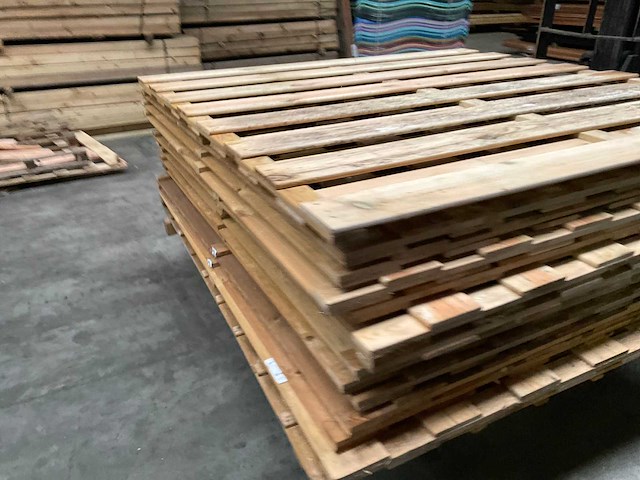 Vuren tuinscherm met toog geïmpregneerd - 180x180 cm (10x) - afbeelding 4 van  12