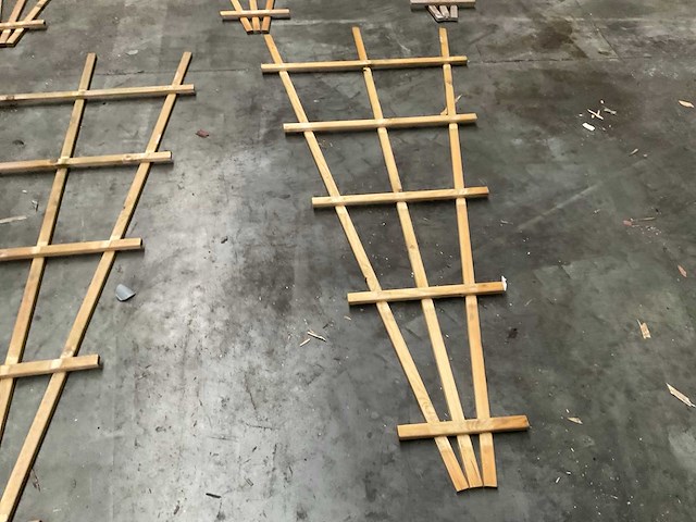 Vuren v-trellis geïmpregneerd - 80x180 cm (10x) - afbeelding 3 van  4