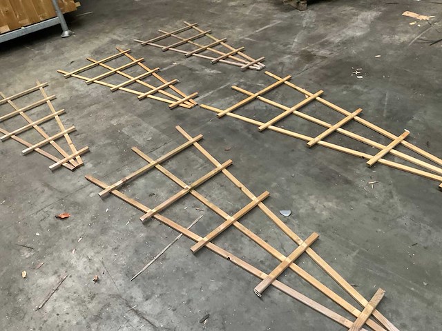 Vuren v-trellis geïmpregneerd - 80x180 cm (5x) - afbeelding 2 van  4