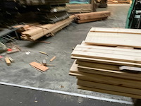 Vuren zweeds rabat - 173x19,5x2,5-1,1 cm (68x) - afbeelding 3 van  6