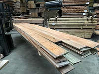 Vuren zweeds rabat - 400-500x20x1,1-2,5 cm (20x) - afbeelding 1 van  7