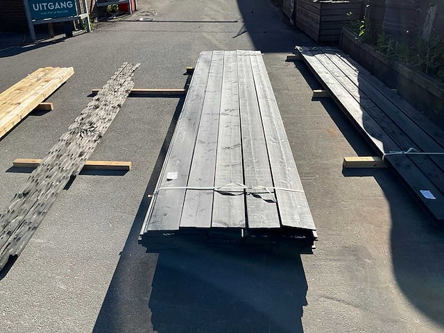 Vuren zweeds rabat plank 4500x195 mm (40x) - afbeelding 4 van  10