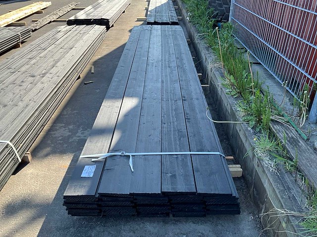 Vuren zweeds rabat plank 4500x195 mm (40x) - afbeelding 10 van  10