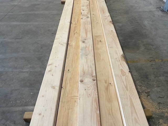 Vurenplank geschaafd 600x18.4x3.8 cm (8x) - afbeelding 3 van  8