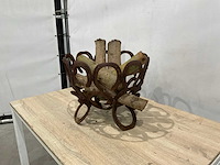 Vuurkorf van oude hoefijzers - afbeelding 1 van  6