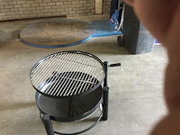 Vuurschaal met bbq rooster, esschert design, zwart - afbeelding 3 van  3