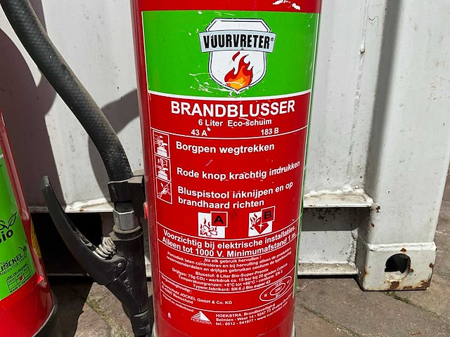 Vuurvreter schuim 6 liter brandblusser (2x) - afbeelding 2 van  4