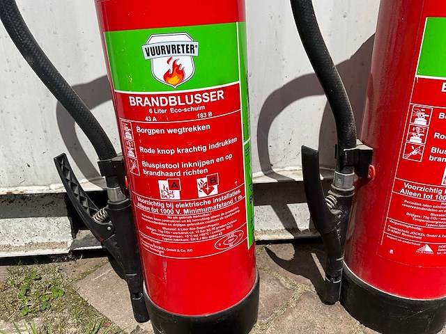 Vuurvreter schuim 6 liter brandblusser (2x) - afbeelding 3 van  4