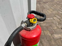 Vuurvreter schuim 6 liter brandblusser (2x) - afbeelding 4 van  4