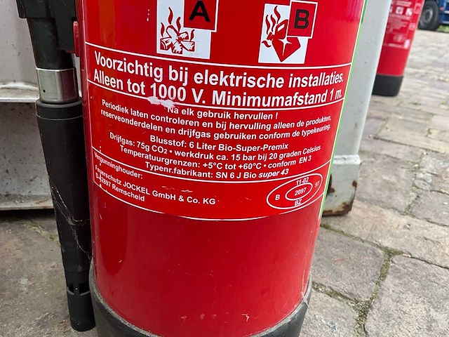 Vuurvreter schuim 6 liter brandblusser (2x) - afbeelding 5 van  5