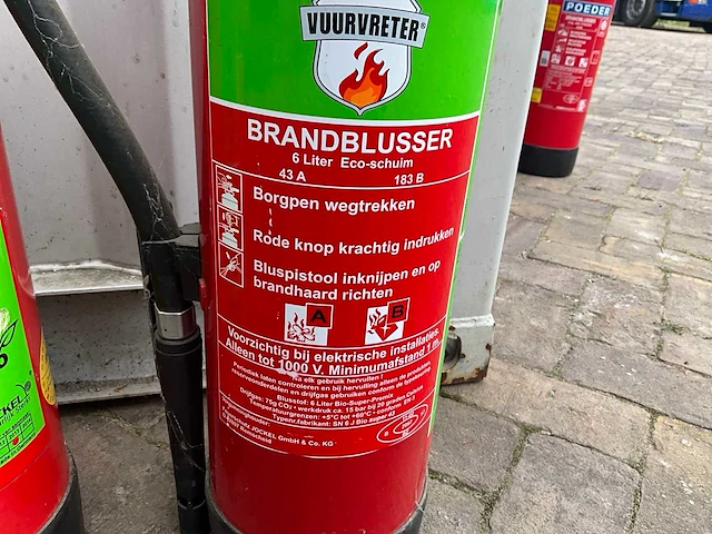 Vuurvreter schuim 6 liter brandblusser (2x) - afbeelding 4 van  5