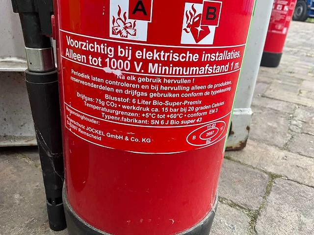 Vuurvreter schuim 6 liter brandblusser (2x) - afbeelding 5 van  5