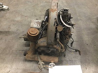 Vw - kever - motorblok - afbeelding 3 van  4