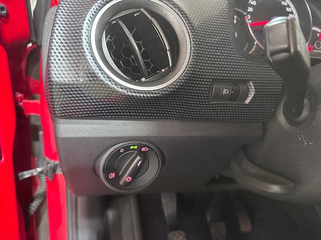 Vw - up! - 1.0i - nl kenteken - afbeelding 3 van  18