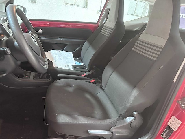 Vw - up! - 1.0i - nl kenteken - afbeelding 5 van  18