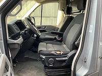 Vw crafter 2.0 tdi - bedrijfswagen (schade) - afbeelding 2 van  14